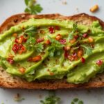 Torrada de Abacate: Receita Saudável e Rápida